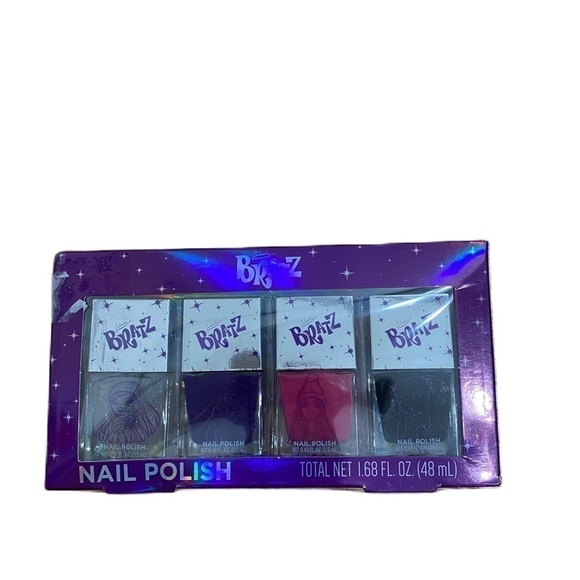 Bratz Nail Polish Collection NEW Pink Purple Silver Makeup - Picture 1 of 5